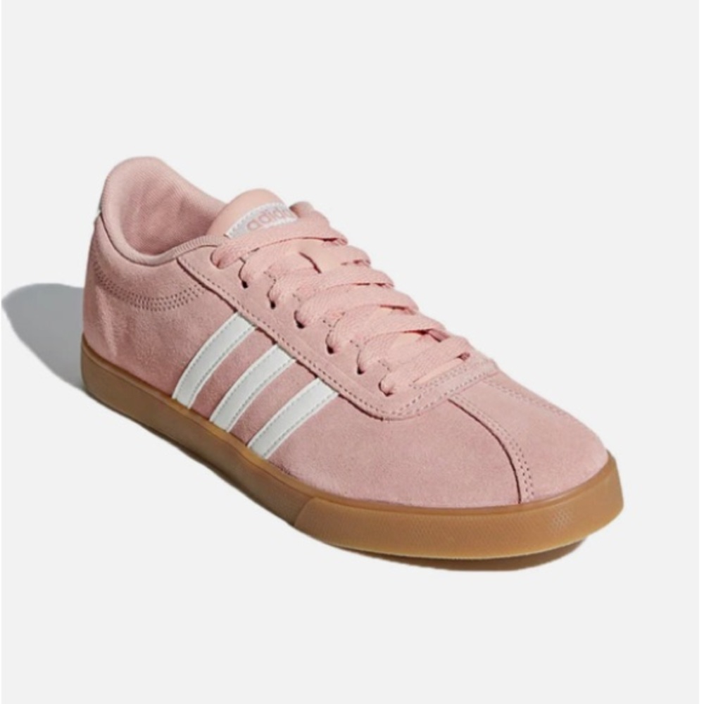 Adidas courtset shoes in pink women’s size 8